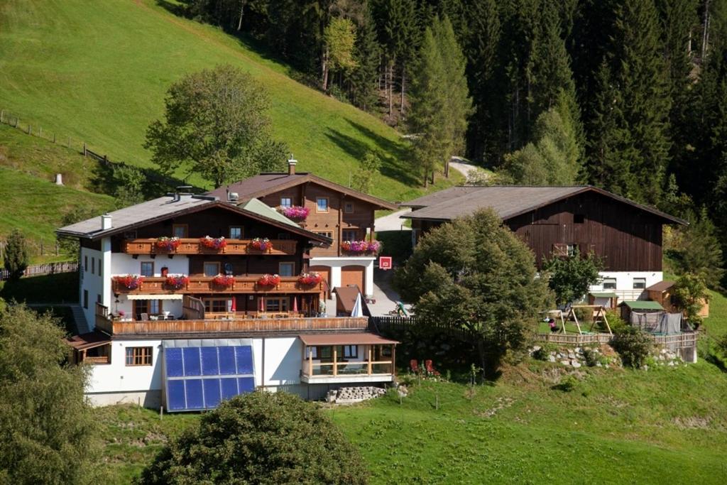 Berggasthof-Ferienbauernhof Habersatt Altenmarkt im Pongau Eksteriør bilde